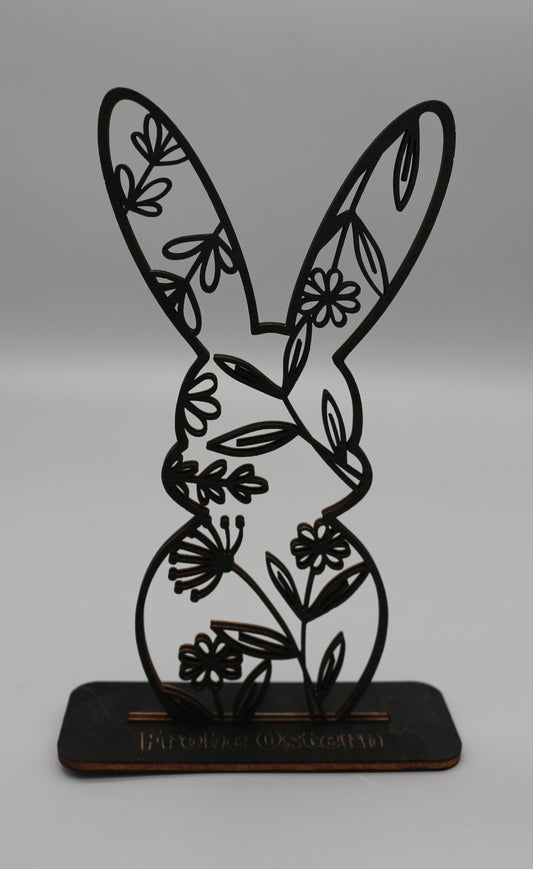 Hase mit Blumenmuster